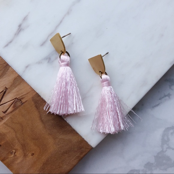 Stylish Pink Tassels Drop Earrings Silver Posts - Picture 2 of 4